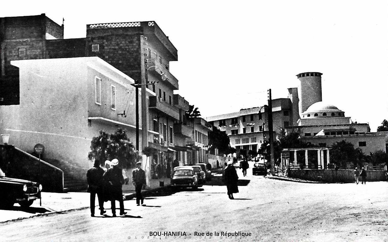 Bou-Hanifia - Rue de la Republique.jpg